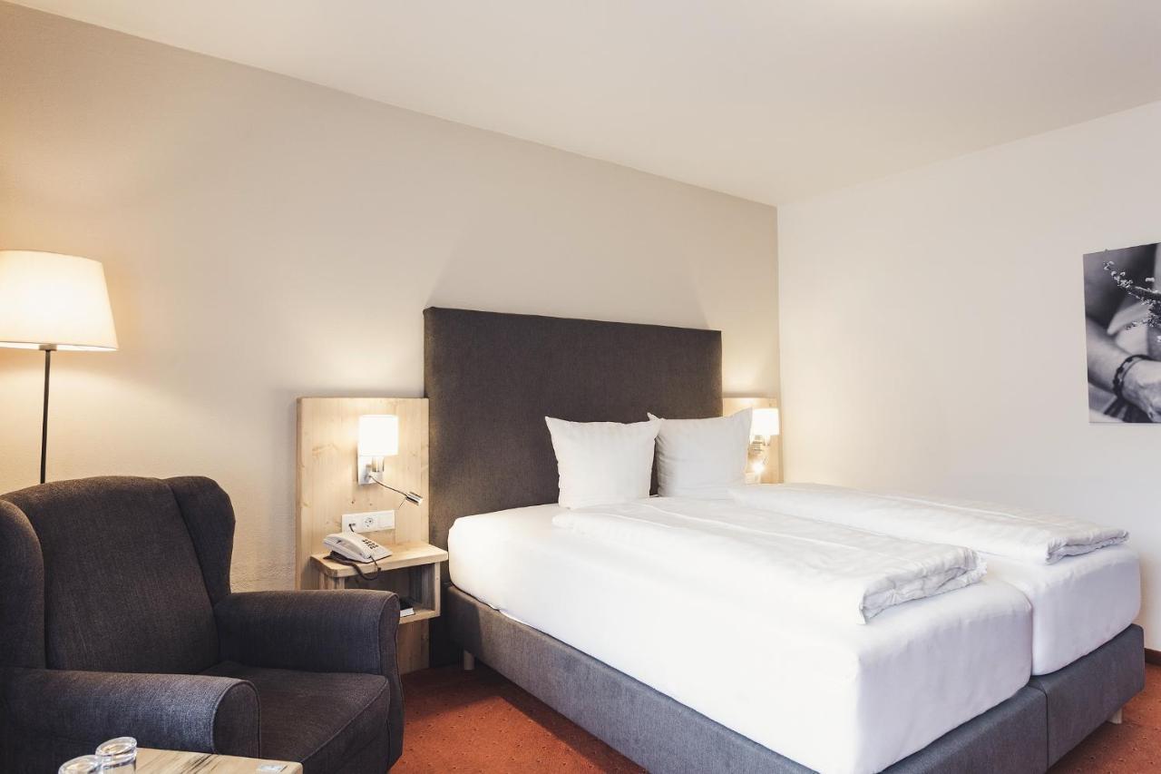 Hotel Johanna Mitten Im Oetztal Умхаузен Екстериор снимка