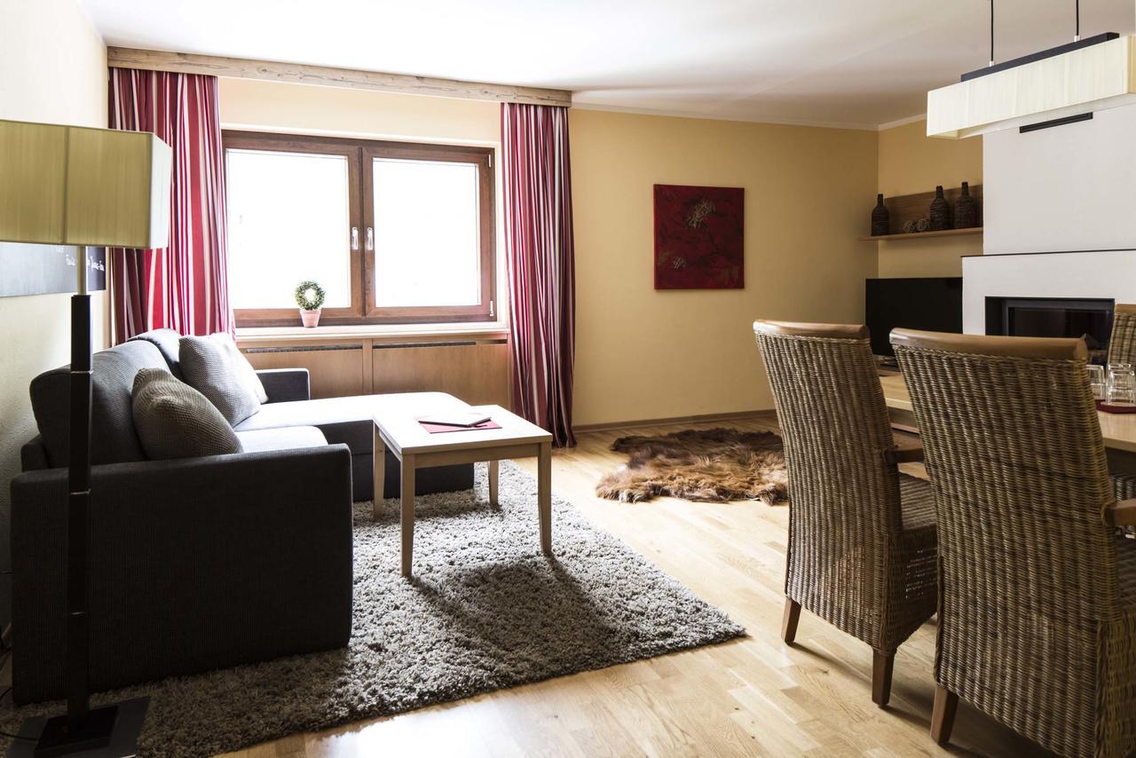 Hotel Johanna Mitten Im Oetztal Умхаузен Екстериор снимка